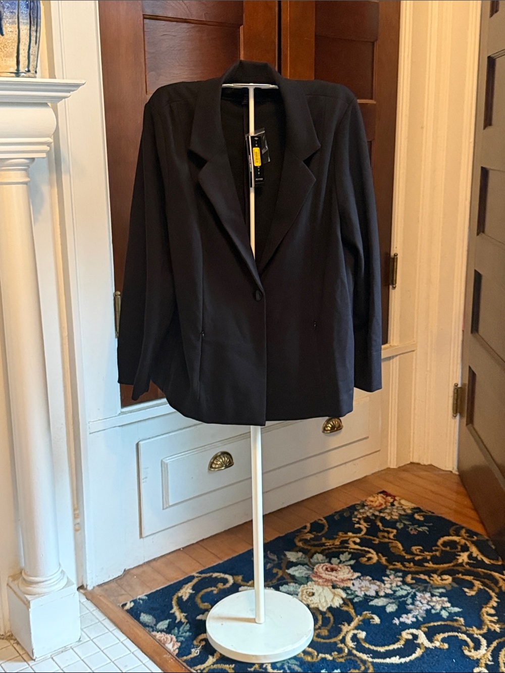 Investments Signature Ponte  Blazer -NWT. Retail 79